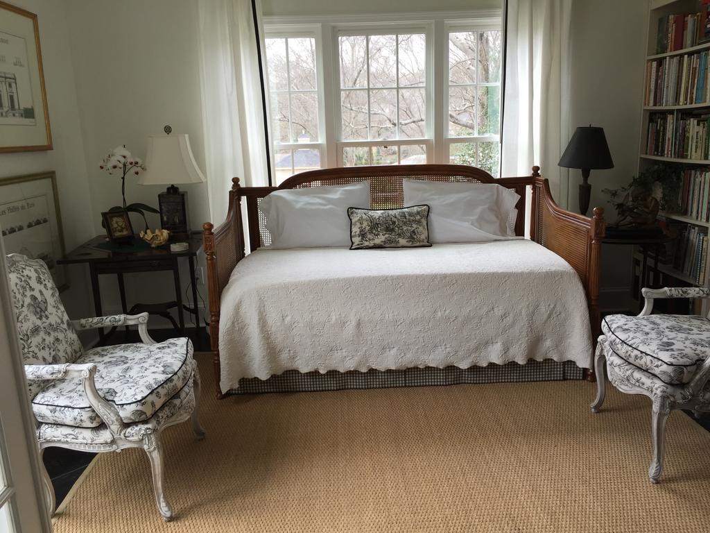 The Cottage Bed & Breakfast In Decatur Ga Exterior foto